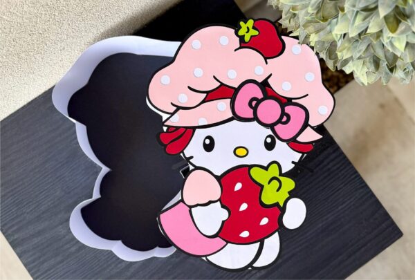 Archivo para recortar y armar caja en forma de kitty fresa